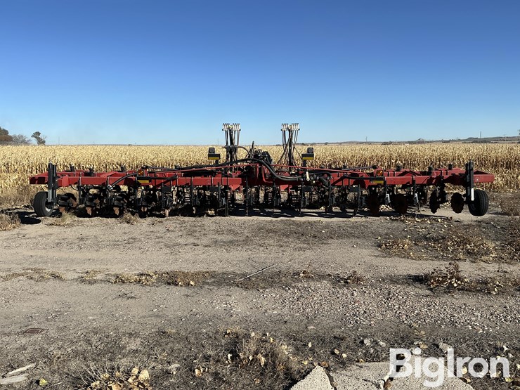 case-ih-5300-image-2