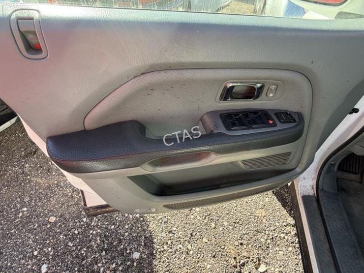 2005-honda-pilot-image-14