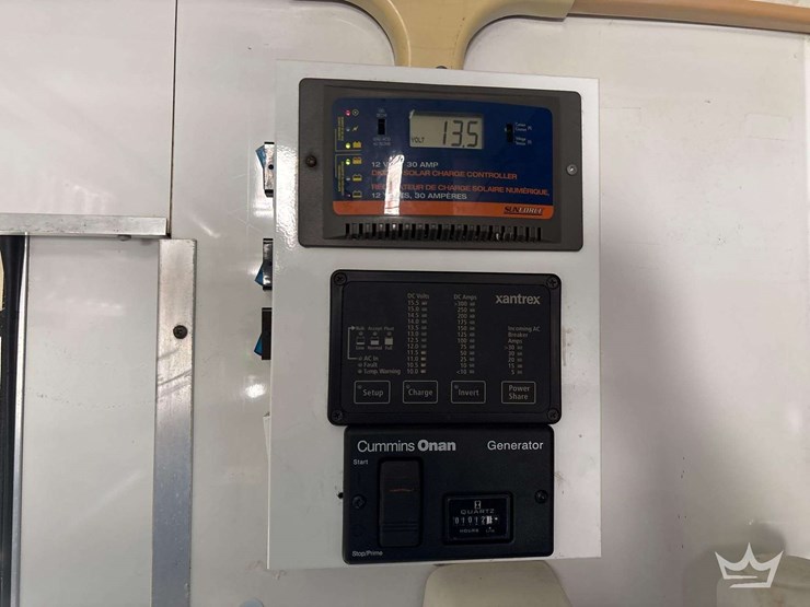 2008-chevrolet-express-box-truck-image-27