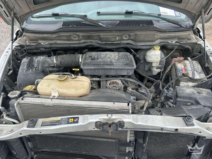 2004-dodge-ram-1500-image-5