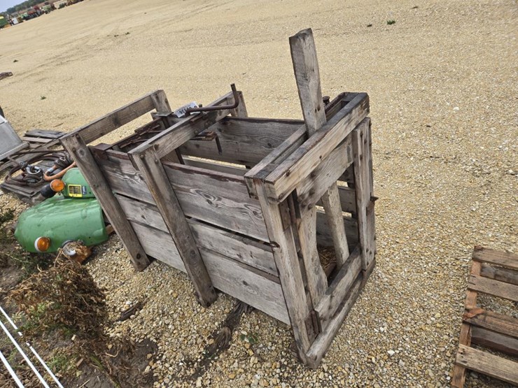 #5936-•-hog-chute-image-3