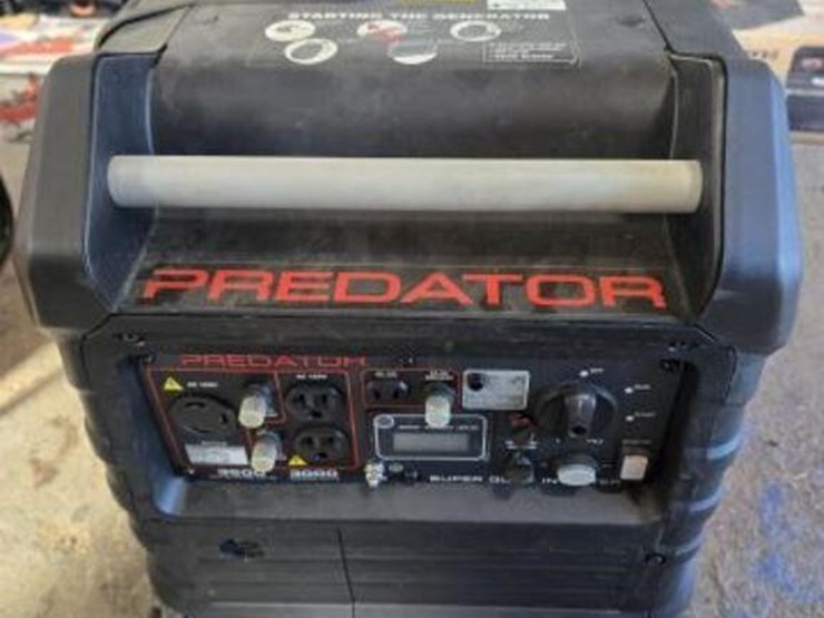 predator-3500-super-quiet-generator-image-2