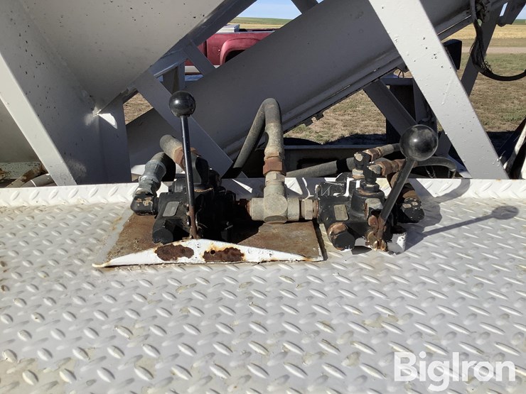 1989-international-s1954-image-14