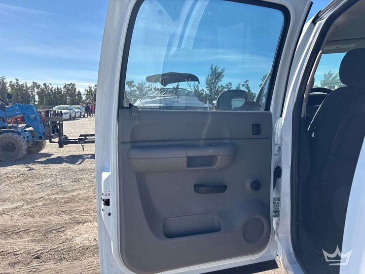 2007-chevrolet-silverado-1500-image-16