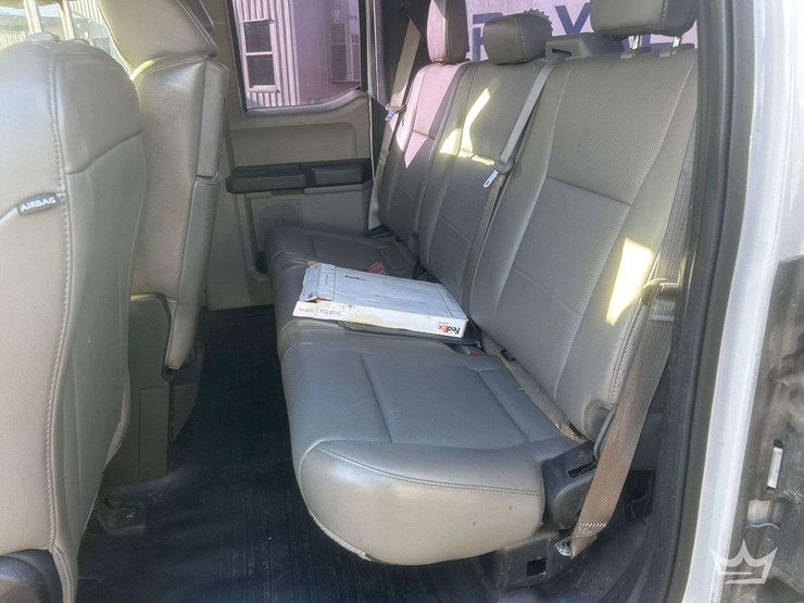 2018-ford-f150-image-18