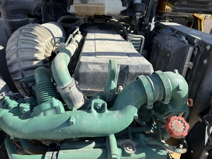 2020-volvo-a45g-image-70