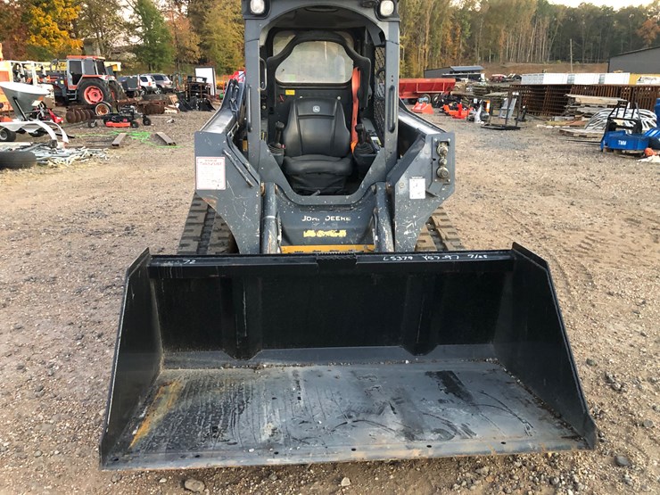 2021-deere-325g-image-5