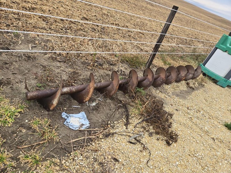 #5928-•-john-deere-9860-unload-auger-image-1