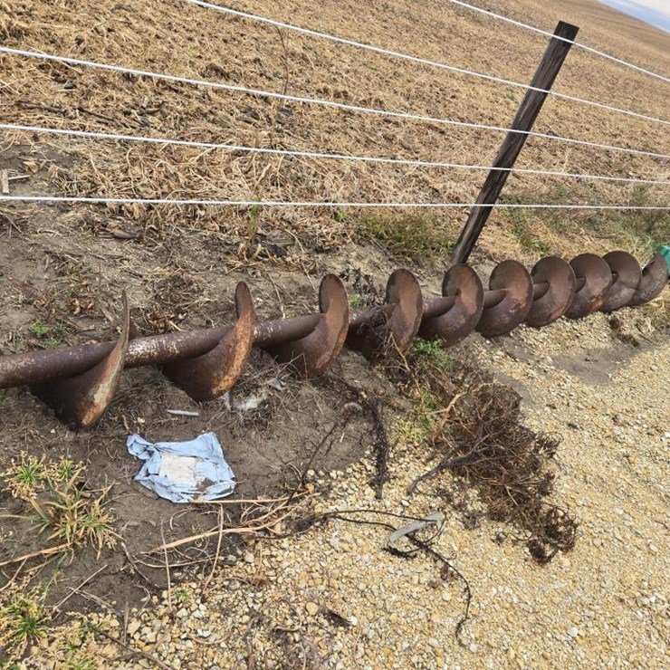 #5928 • JOHN DEERE 9860 UNLOAD AUGER