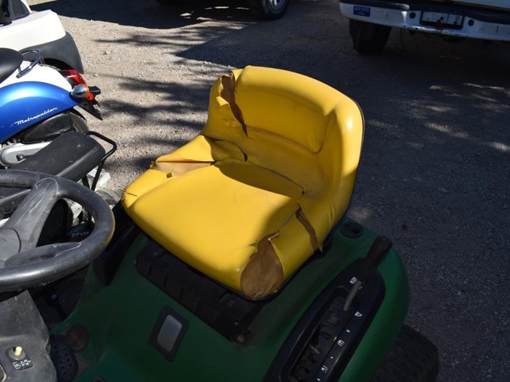 john-deere-125-image-6