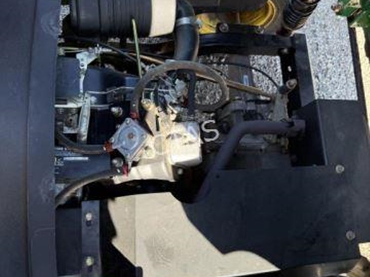 john-deere-gator-cx-image-13