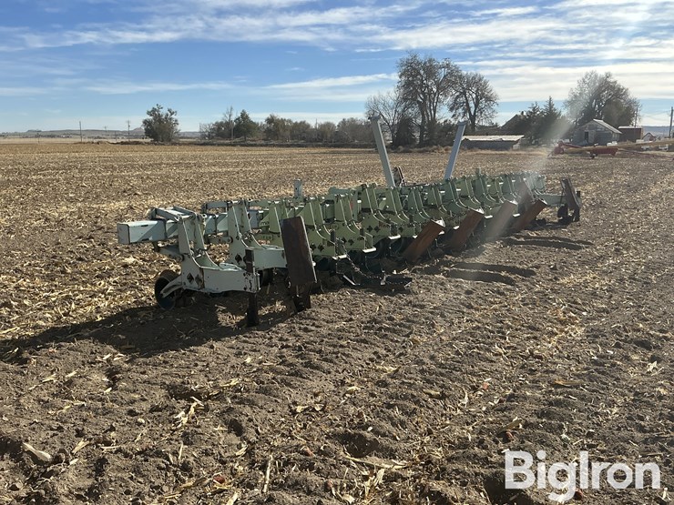 orthman-16r22"-ditcher/cultivator-w/-sleds-image-7