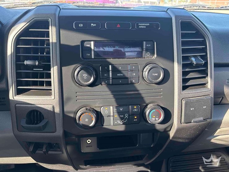 2019-ford-f350-image-15