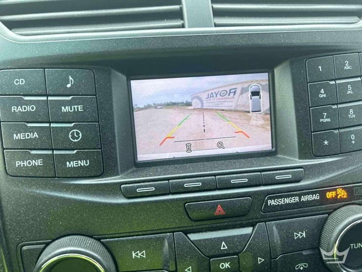 2017-ford-explorer-image-17