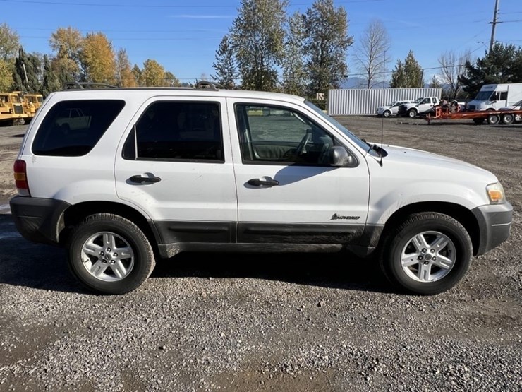 2006-ford-escape-hybrid-image-3