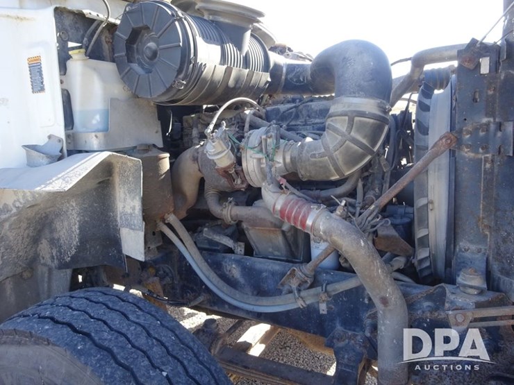 2004-mack-vision-dry-tender-truck-(pz14165,-unit-17539)-image-81