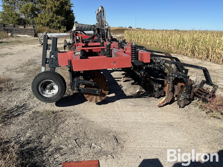 case-ih-5300-image-4