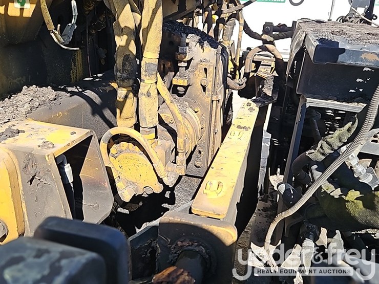 2012-caterpillar-ap-655d-image-27