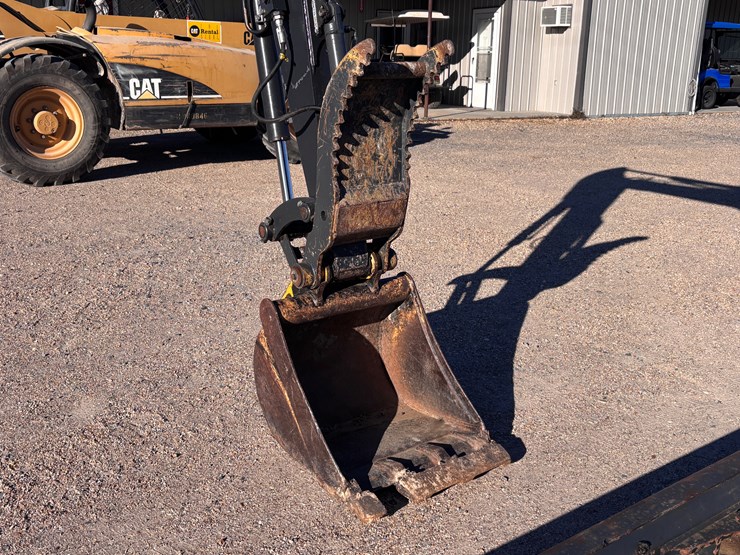 2021-deere-50g-image-6