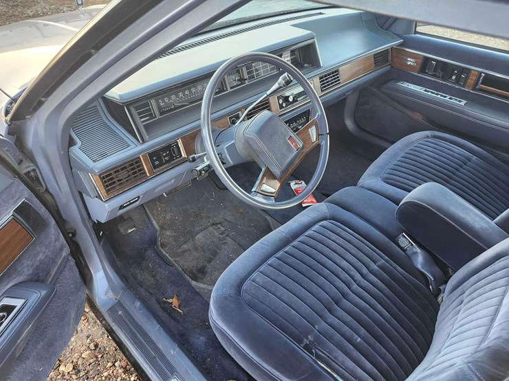 1985-oldsmobile-ninety-eight-regency-image-68