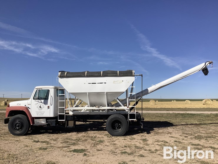 1989-international-s1954-image-8