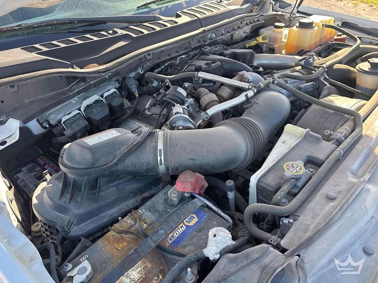 2019-ford-f350-image-8