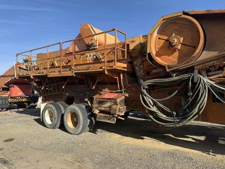 #1931-•-hewitt-robbins-intermediate-crusher-image-3