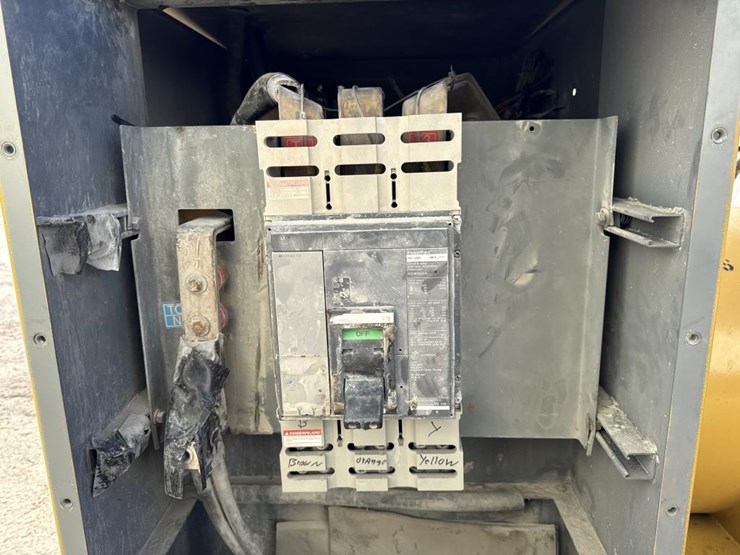 caterpillar-545-kw-image-5