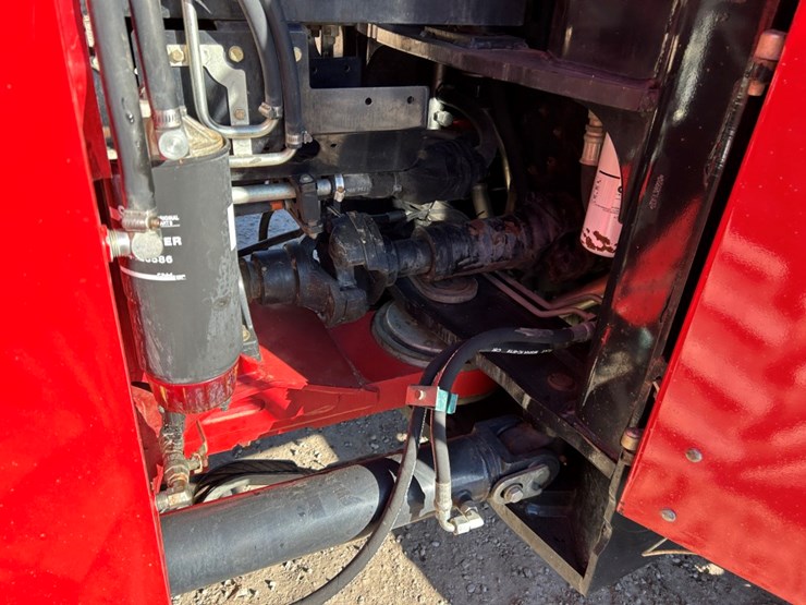 2013-case-ih-steiger-550-image-77