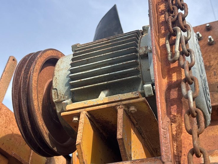 cedarapids-5x16-image-16