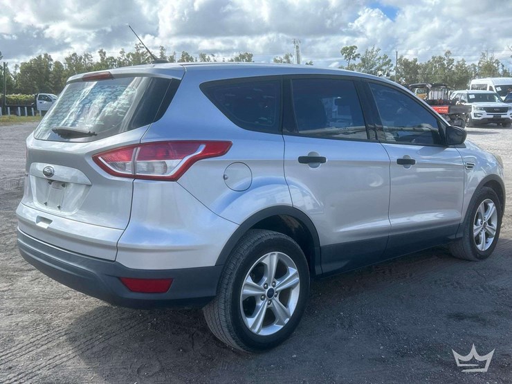 2016-ford-escape-image-3