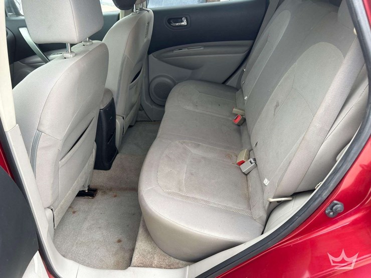 2013-nissan-rogue-image-20