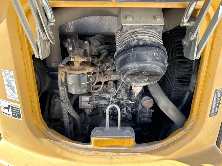 2017-deere-35g-image-7