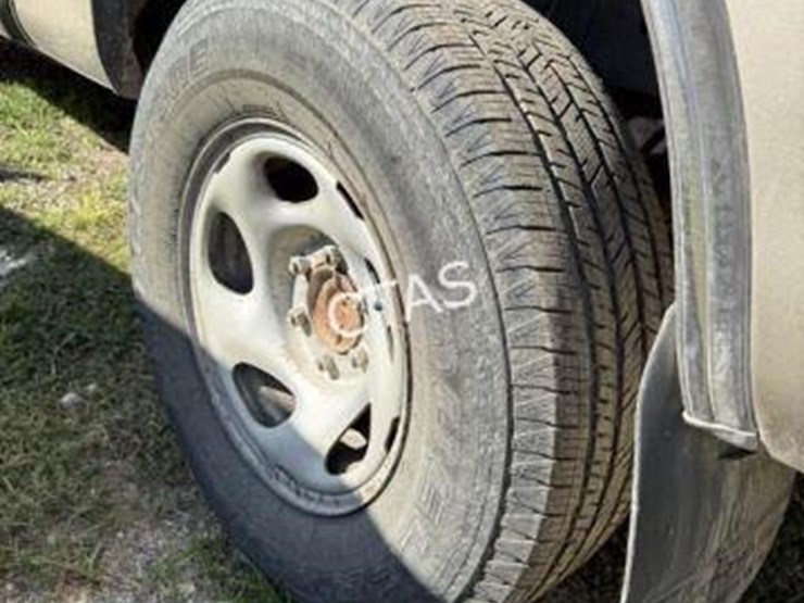 2006-toyota-tundra-image-3