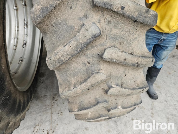 firestone-18.4r42-tires-on-case-ih-rims-image-13