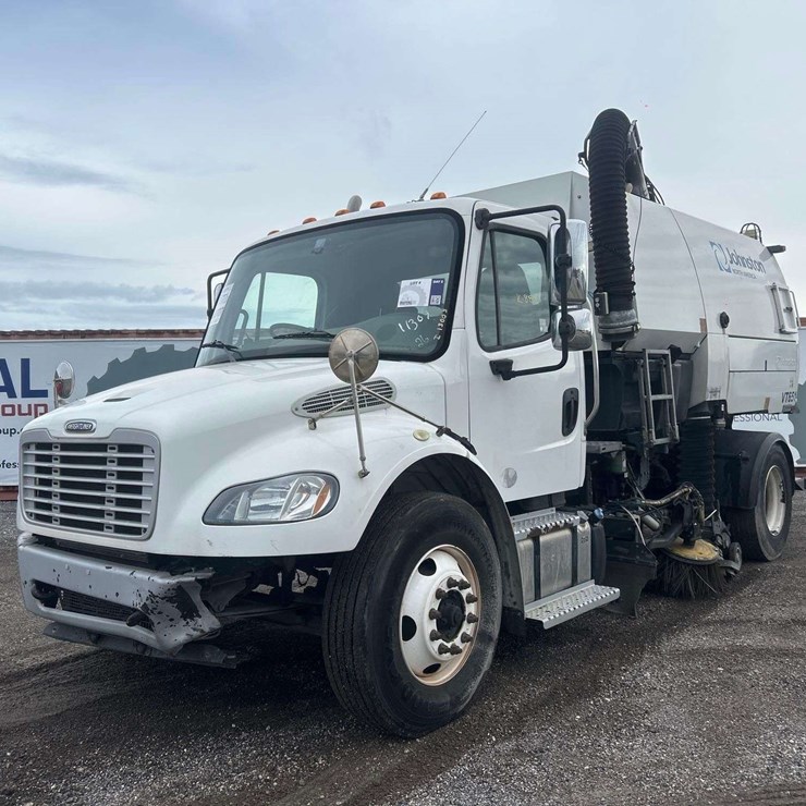 2019 FREIGHTLINER M2 106