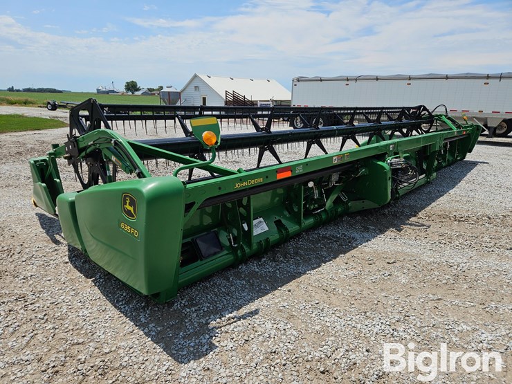 2013-john-deere-635fd-image-7