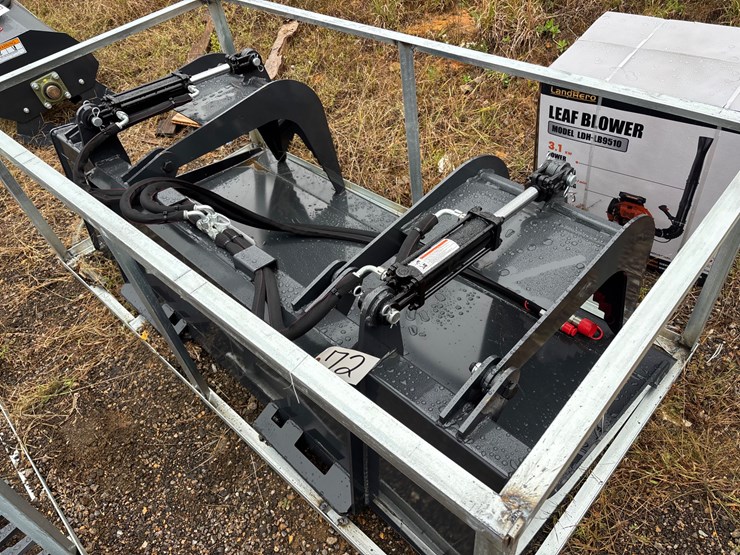 #72-•-72”-skid-steer-grapple-bucket-image-1