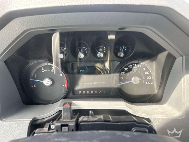 2013-ford-f550-image-9