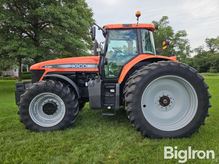 2007-agco-dt240a-image-8