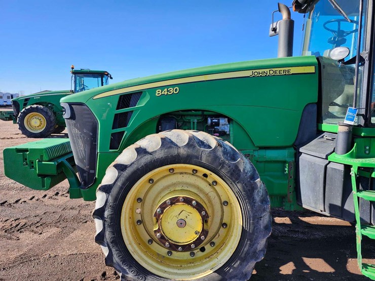 2007-john-deere-8430-image-9