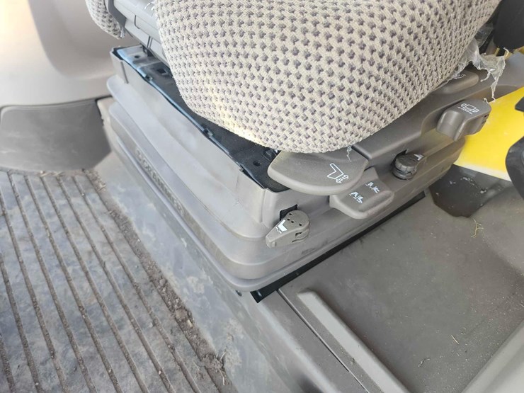 john-deere-6r-175-image-68