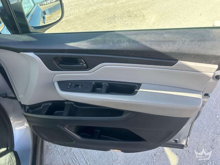 2018-honda-odyssey-image-23