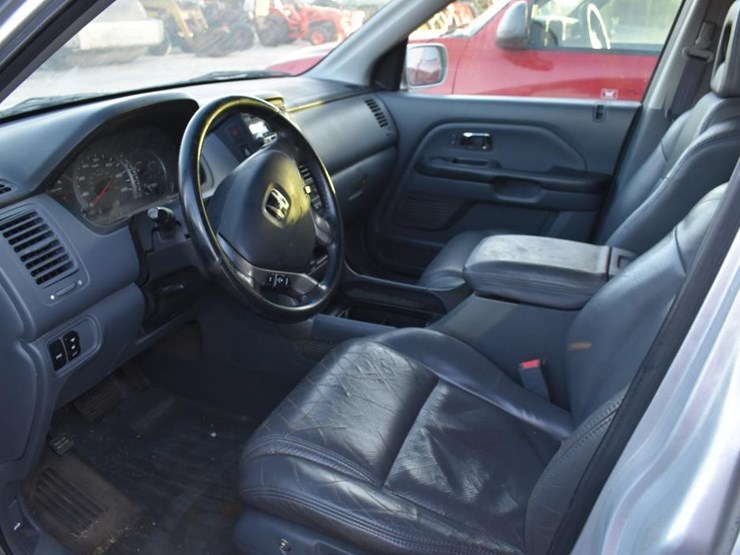 2004-honda-pilot-image-5
