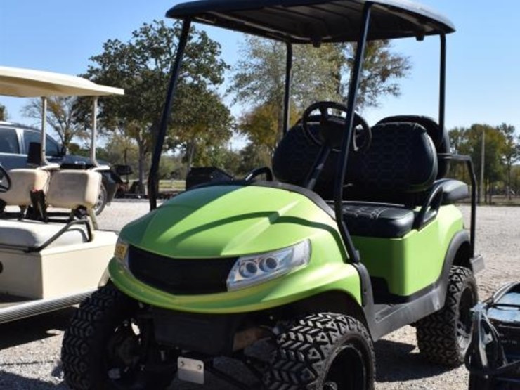 club-car-golf-cart-w/-new-motor-(gas)-(serial-#-0104487)-(k)-image-1