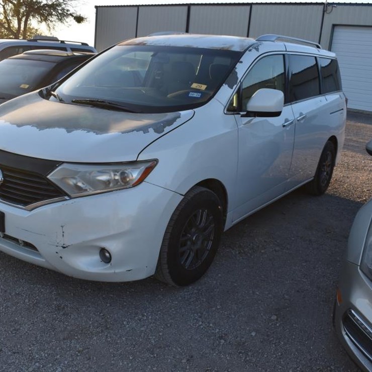 2011 NISSAN QUEST