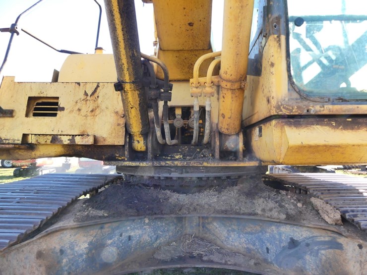 komatsu-pc200-lc-image-10