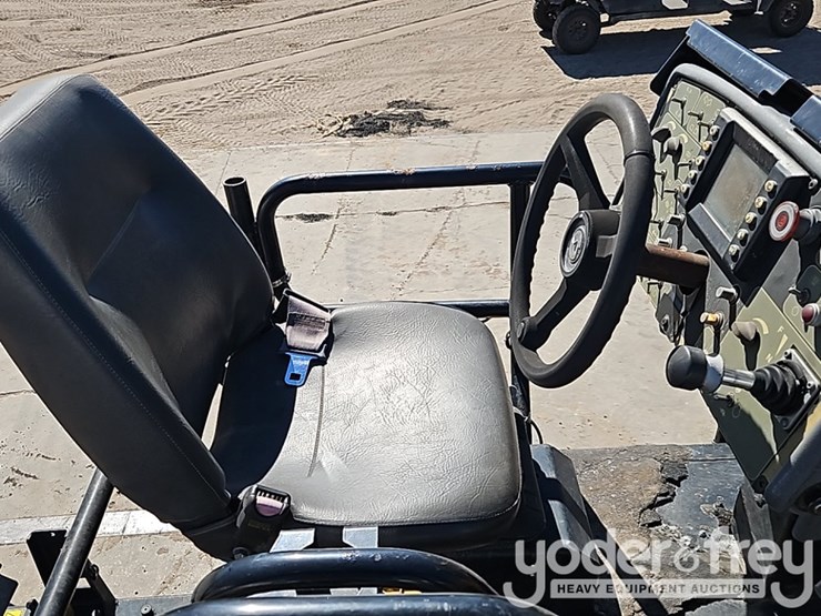 2012-caterpillar-ap-655d-image-37