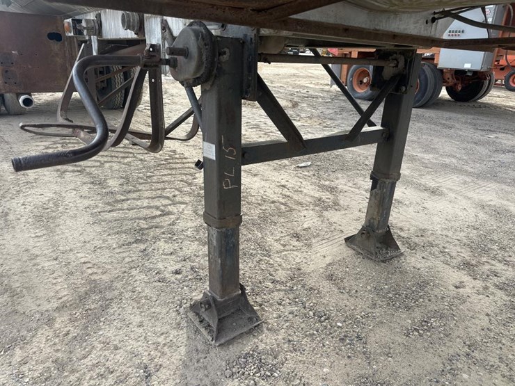 fruehauf-trailer-image-8