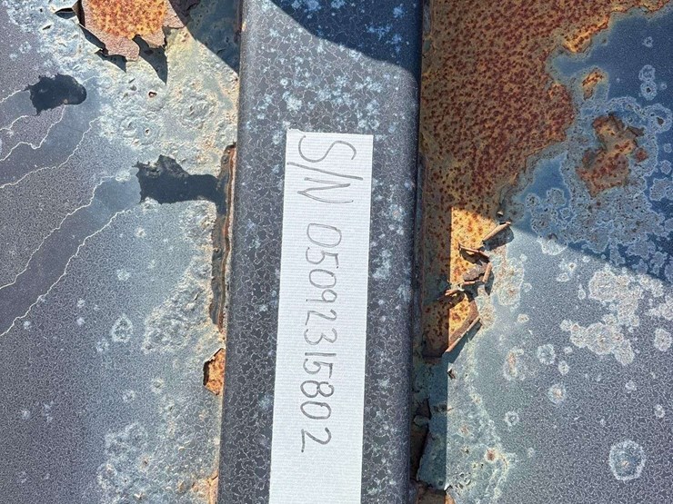 2025-brushfox-xhd72-72in-rotary-brush-cutter-skid-steer-attachment-image-8